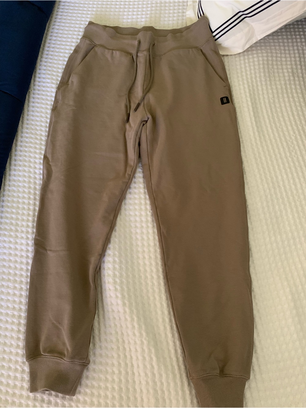 NOBULL Men's Joggers in Taupe size Medium